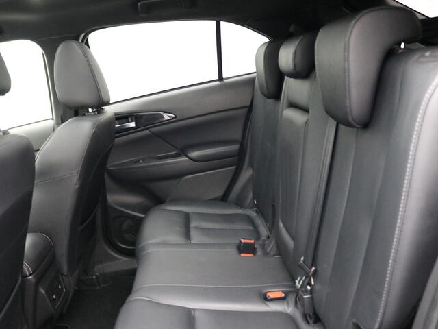 Mitsubishi ECLIPSE Cross 2.4 PHEV Instyle / 99,7% SoH / Adaptieve Cruise / Panoramadak / 360 Camera / HUD / Trekhaak / 1500Kg Trekgewicht / Historie Bekend / All seasonbanden /