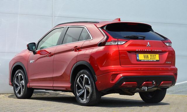 Mitsubishi ECLIPSE Cross PHEV 2.4 EXECUTIVE 4WD | PLUG IN HYBRID | V2H | SOH 85% | ADAPTIEF CRUISE | TREKHAAK 1500KG | ALL SEASON | DODEHOEK ASSISTENT | 360 CAMERA | FABRIEKSGARANTIE TOT 29-06-2030* | NP ¤ 48.616,- | ALL IN RIJKLAARPRIJS