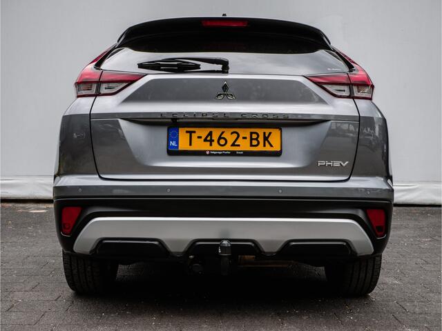 Mitsubishi ECLIPSE Cross 2.4 PHEV Instyle Trekhaak/ Stoelverwarming/ Camera/ Full map navigatie/ Carplay