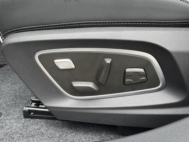 Mitsubishi ECLIPSE Cross Instyle 87 kWh / ¤5.000,- Voordeel op nieuwprijs / Direct leverbaar / Panoramadak / Harman Kardon Audio / Lederen bekleding / 20" Lichtmetalen velgen /