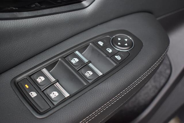 Mitsubishi ECLIPSE Cross Instyle 87 kWh | Stoelverwarming | 360° Camera | Massage | Panoramadak I Keyless | Harman Kardon I8 jaar garantie