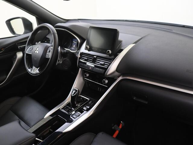 Mitsubishi ECLIPSE Cross 2.4 PHEV Instyle | Carplay/Android | Autonomous Emergency Braking | cruise control adaptief | electronic climate control | elektrisch glazen panorama-dak | LED koplampen | lederen bekleding | lichtmetalen velgen 18" | navigatiesysteem |