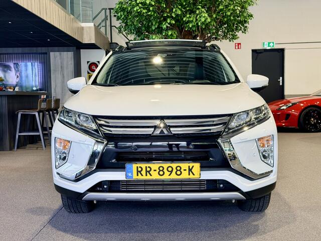 Mitsubishi ECLIPSE Cross 1.5 DI-T Instyle Panorama | Trekhaak | 360 Camera | Stuur/stoel verwarming | NAP