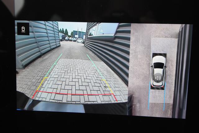 Mitsubishi ECLIPSE Cross Intense+ 87 kWh Zwart dak