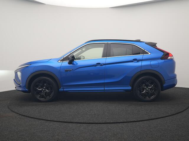 Mitsubishi ECLIPSE Cross 2.4 Black Edition PHEV 177pk Dealer O.H | 360 Camera | Adaptive Cruise | Alcantara Sportstoelen & Stuur Verwarmd | Keyless | Navigatie Via TomTom | 18" L.M | DAB | Plug In Hybrid |