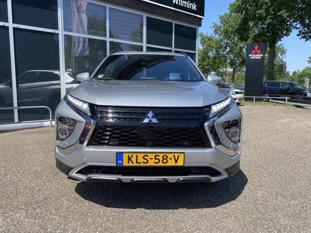 Mitsubishi ECLIPSE Cross 2.4 PHEV First Edition | All Seasons