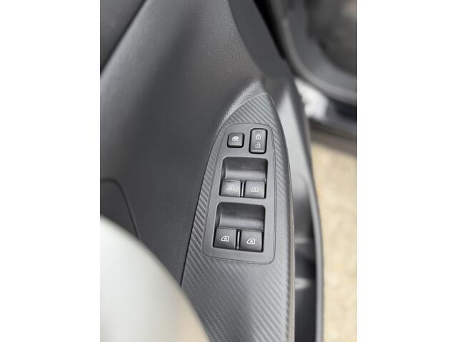 Mitsubishi ECLIPSE Cross 2.4 PHEV Instyle | Wit Leder |