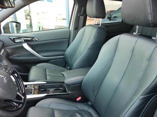 Mitsubishi ECLIPSE Cross 2.4 PHEV Instyle, Carplay + Android auto / Leder / Schuifdak / Camera 360 + Sensoren / HUD / 18'' LMV