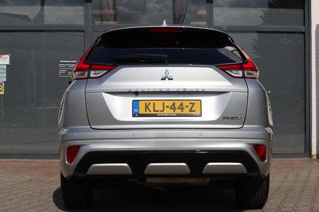 Mitsubishi ECLIPSE Cross 2.4 PHEV Executive | AdaptiveCruise | Standkachel | All Seasons