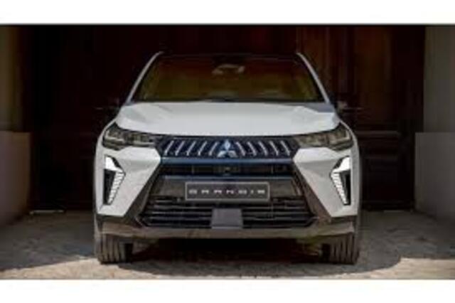 Mitsubishi GRANDIS 1.8 HEV AT Intense Introductievoordeel!