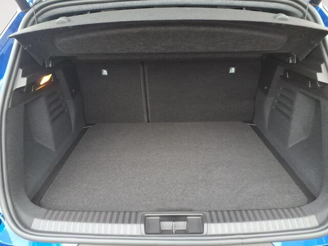 Mitsubishi GRANDIS 1.8 HEV First Edition | ¤ 3.000,- KORTING | 8 JAAR GARANTIE |