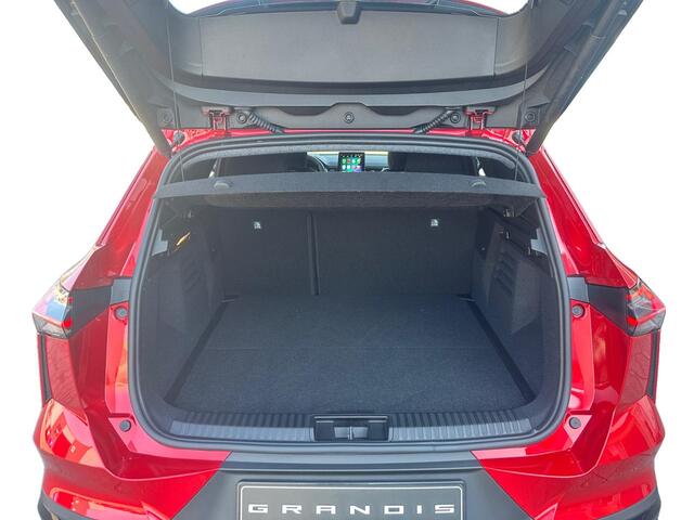 Mitsubishi GRANDIS 1.8 HEV First Edition | 3.000 Euro Korting | Snel Leverbaar | 8 Jaar Garantie |