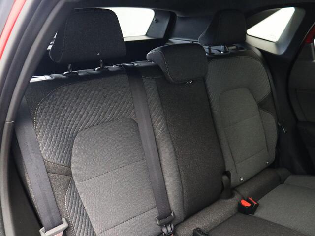 Mitsubishi GRANDIS 1.8 HEV First Edition | Adaptieve Cruise Control | Stoel, Stuur en Voorruitverwarming | Rondom Camera's | 8 Jaar Fabrieksgarantie | ¤5000 Korting! |