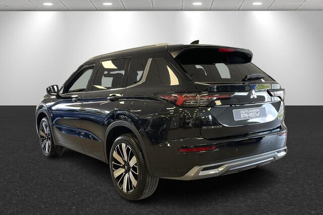 Mitsubishi OUTLANDER 2.4 PHEV Instyle+