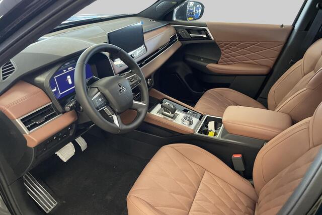 Mitsubishi OUTLANDER 2.4 PHEV Instyle+