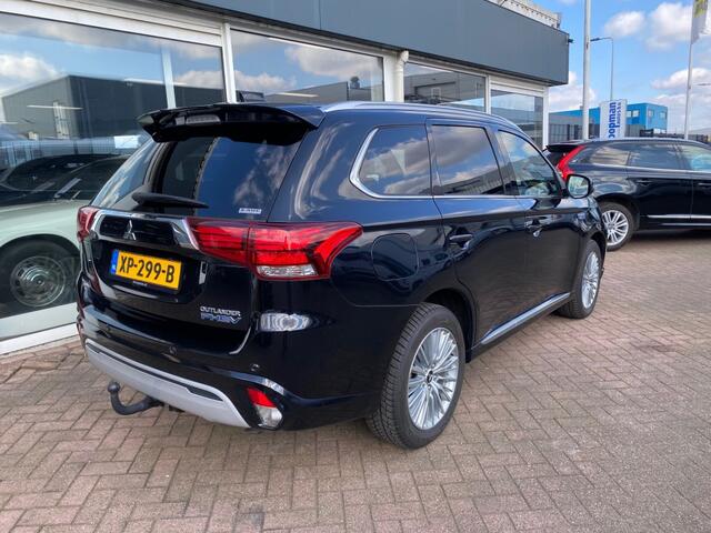 Mitsubishi OUTLANDER 2.4 PHEV Instyle Clima Ad.cruise Leder 106.349km incl.BTW