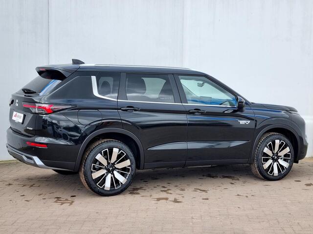 Mitsubishi OUTLANDER 2.4 PHEV First Edition / Nieuw Model 2025 / ¤1.000,- Early Buyer Bonus / Elektrische Range 86 KM WLTP / 1.600 KG Trekgewicht / 8 Jaar Fabrieksgarantie /