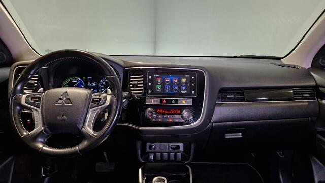 Mitsubishi OUTLANDER 2.4 PHEV Intense