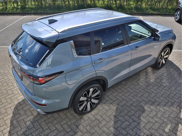 Mitsubishi OUTLANDER 2.4 PHEV First Edition NIEUW MODEL levering Maart 2025 met 8jr.Garantie