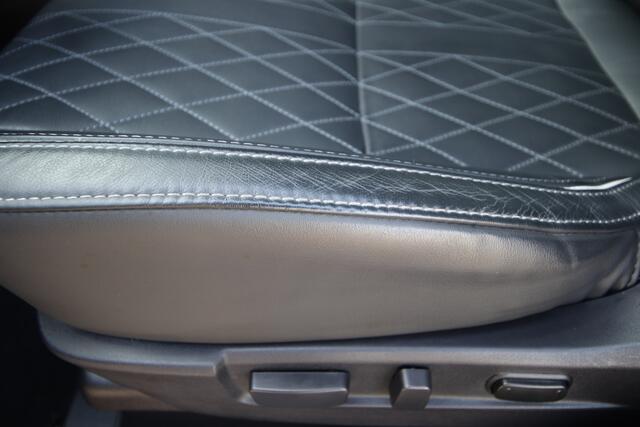 Mitsubishi OUTLANDER 2.4 PHEV Instyle Leder, E.achterklep