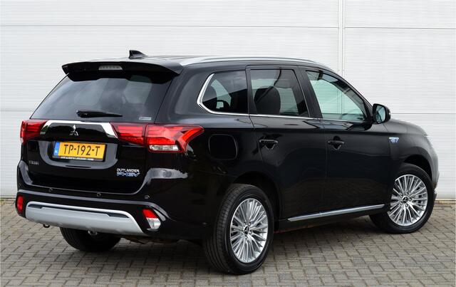 Mitsubishi OUTLANDER PHEV 2.4 INTENSE 4WD | PLUG IN HYBRID | CLIMATE | CRUISE | EERSTE EIGENAAR | ALL IN RIJKLAARPRIJS