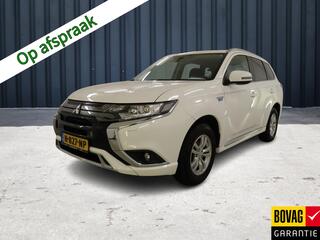 mitsubishi-outlander-2.4-phev-pure-