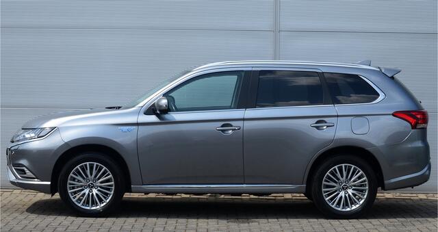 Mitsubishi OUTLANDER PHEV 2.4 INTENSE PLUS 4WD | PLUG IN HYBRID | ADAPTIEF CRUISE | STANDKACHEL | ELECTR KLEP | ALL IN RIJKLAARPRIJS