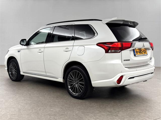 Mitsubishi OUTLANDER 2.4 PHEV S-Edition 210PK Pano Parelmoer 360 Camera LED Carplay Cruise Leder Clima PDC 18"LMV
