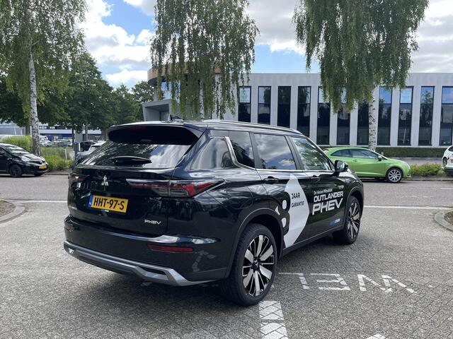 Mitsubishi OUTLANDER 2.4 PHEV First Edition