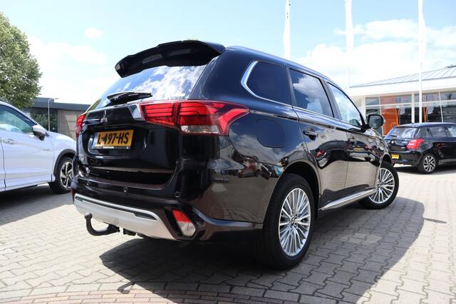 Mitsubishi OUTLANDER 2.4 PHEV Intense+ Trekhaak/Standkachel/Apple/AndroidAuto