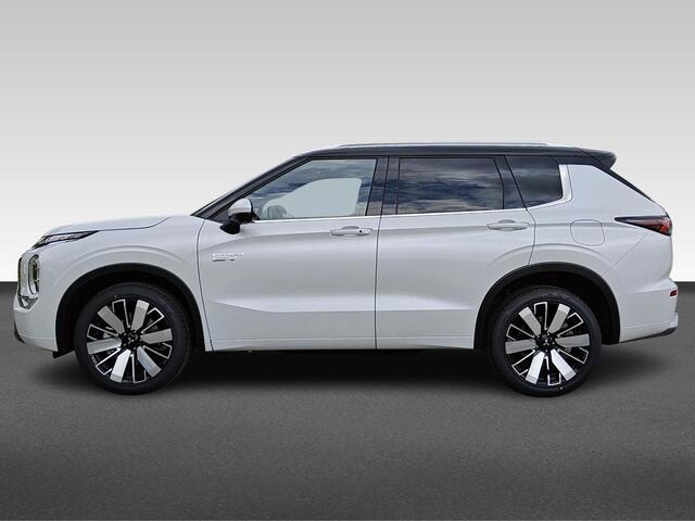 Mitsubishi OUTLANDER 2.4 PHEV Instyle+ | VAN ¤ 64.930,00 VOOR 62.930,00 | UIT VOORRAAD LEVERBAAR
