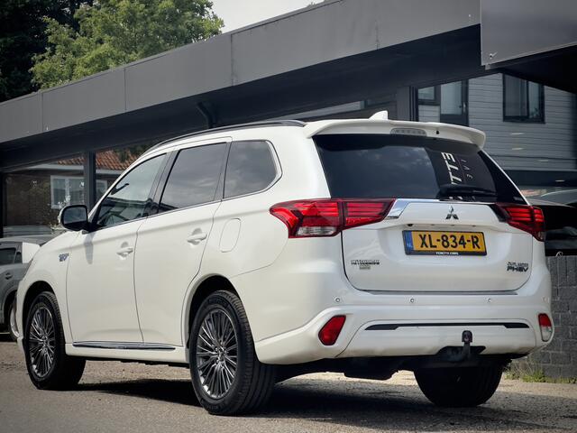 Mitsubishi OUTLANDER 2.4 PHEV BETAAL 11450 GRATIS 50/50 DEAL 2JR RENTEVRIJ FINANCIEREN