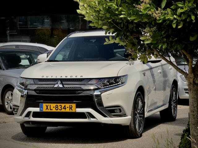 Mitsubishi OUTLANDER 2.4 PHEV BETAAL 11450 GRATIS 50/50 DEAL 2JR RENTEVRIJ FINANCIEREN
