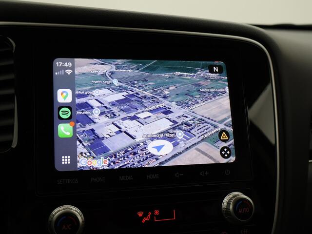 Mitsubishi OUTLANDER 2.4 PHEV 4WD AUT. INTENSE *BTW* + AFN. TREKHAAK | CAMERA | APPLE CARPLAY | STOELVERWARMING