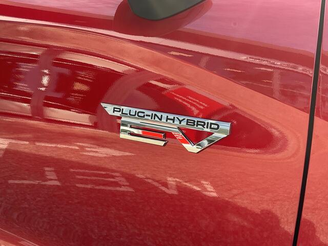 Mitsubishi OUTLANDER 2.4 PHEV Instyle