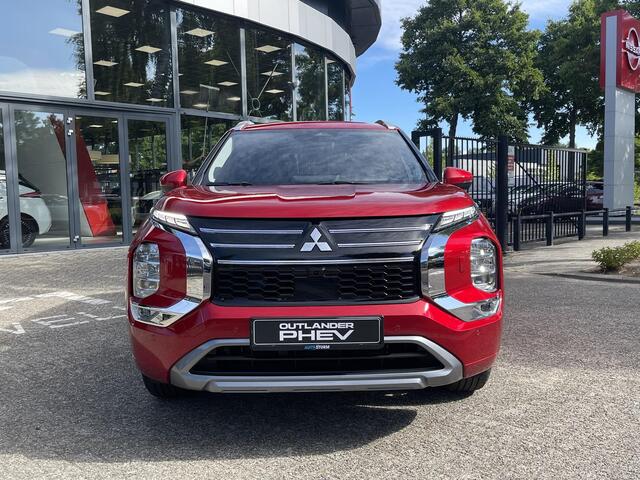 Mitsubishi OUTLANDER 2.4 PHEV Instyle