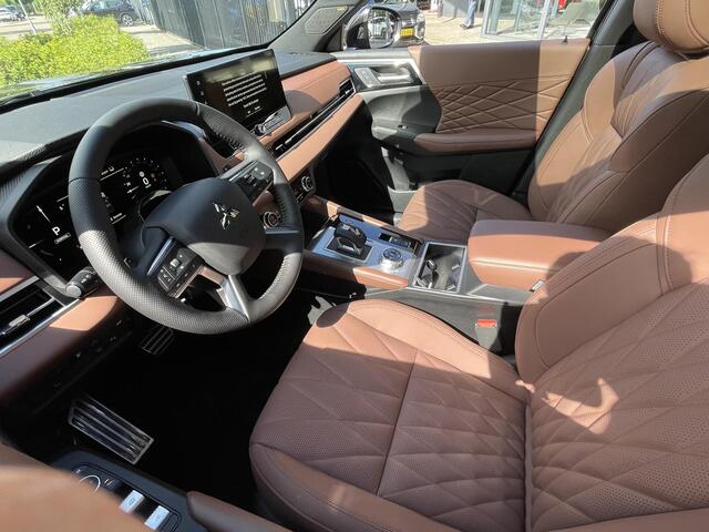 Mitsubishi OUTLANDER 2.4 PHEV Instyle+
