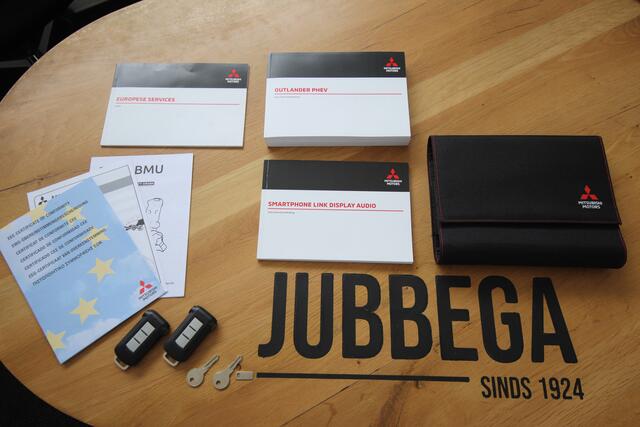 Mitsubishi OUTLANDER 2.4 PHEV Intense 1e eigenaar, Dealer O.H. Trekhaak