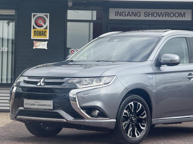 Mitsubishi OUTLANDER 2.0 PHEV S-Edition 4wd plug in hybride automaat apple carplay schuif-kanteldak camera climate ctr cruise ctr leder alcantara dagrijverlichting led