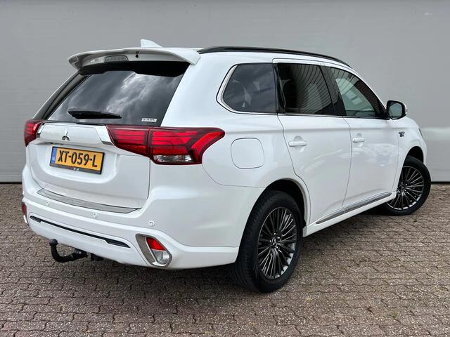 Mitsubishi OUTLANDER 2.4 PHEV Instyle, Leder, Schuifdak, Trekhaak NL auto!