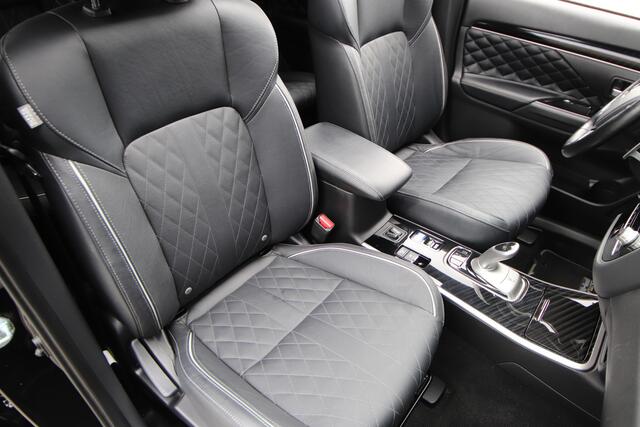 Mitsubishi OUTLANDER 2.4 PHEV Instyle Opendak, Adaptive Cruise, Trekhaak, Dealer O.H.