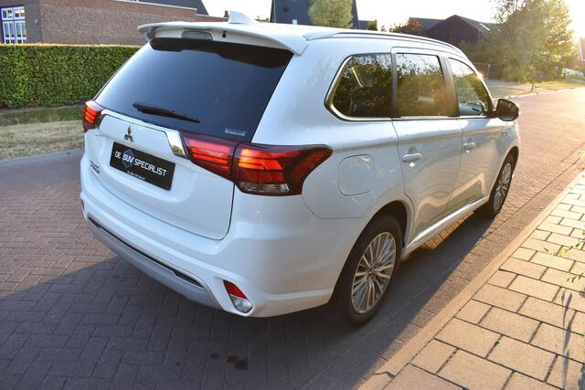 Mitsubishi OUTLANDER 2.4 PHEV Intense '20 AUT, NIEUWSTAAT!