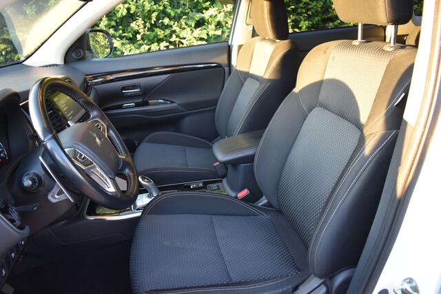 Mitsubishi OUTLANDER 2.4 PHEV Intense '20 AUT, NIEUWSTAAT!