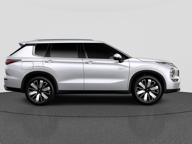Mitsubishi OUTLANDER 2.4 PHEV First Edition Mengelers Actieprijs: ¤ 56.390,00*