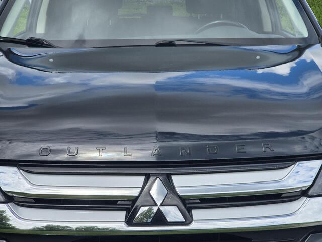 Mitsubishi OUTLANDER 2.0 Executive Edition 7 Persoons