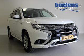 mitsubishi-outlander-2.4-phev-pure-