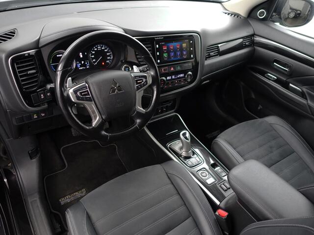 Mitsubishi OUTLANDER 2.0 PHEV Instyle+ Aut- Stuur/Stoelverwarming, Camera, Xenon Led, Trekhaak, Park Assist