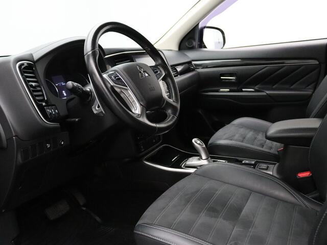 Mitsubishi OUTLANDER 240pk PHEV Intense Camera | Climate | Cruise | Navi | Stoelverw.