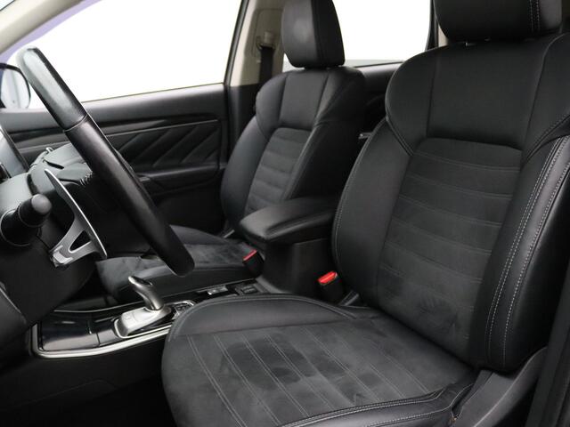 Mitsubishi OUTLANDER 240pk PHEV Intense Camera | Climate | Cruise | Navi | Stoelverw.