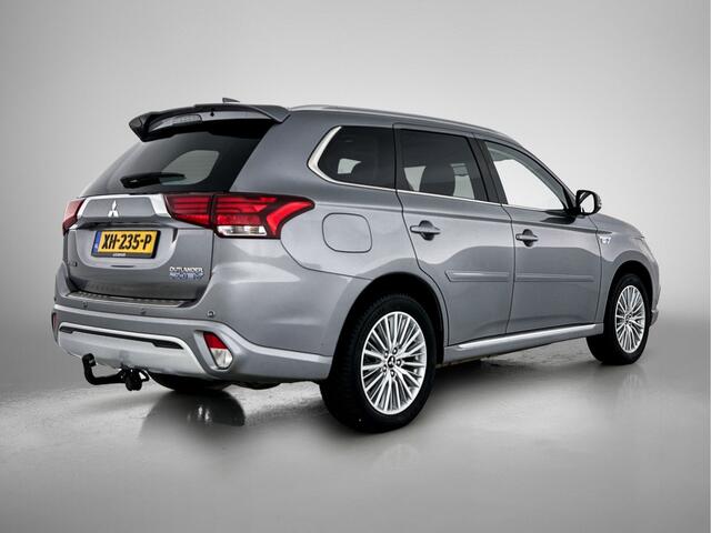 Mitsubishi OUTLANDER 2.4 PHEV Intense+ | Schuif/kantel dak | Trekhaak |